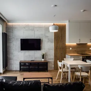 Shipyard - Free Private Parking Apartament